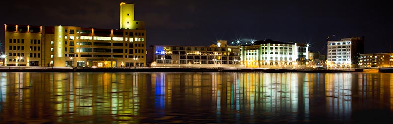 Green Bay skyline